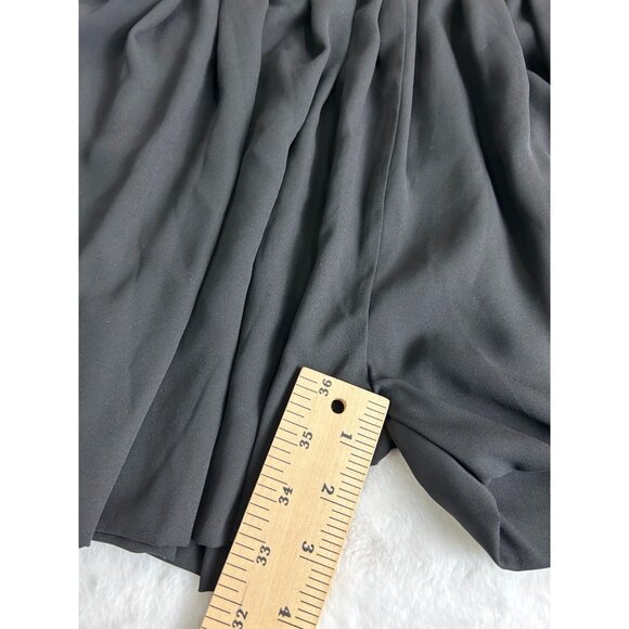 NWT Express Womens Black Pleated High-Waisted Shorts Size XS - Picture 4 of 9